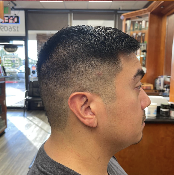 Textured Crop with Low Fade